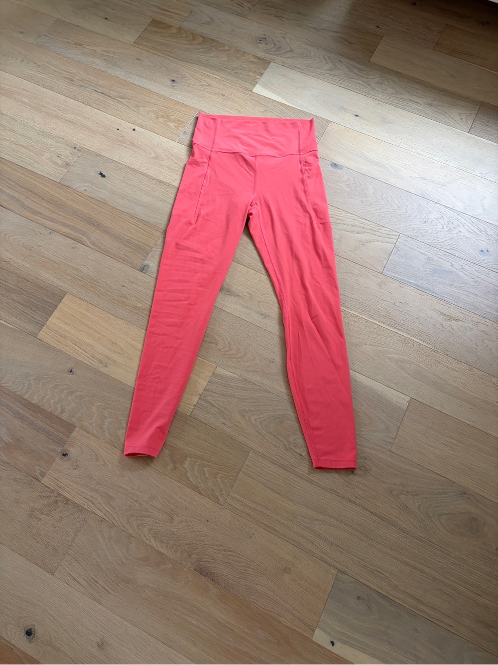 all in motion Coral High-Waist Leggings M